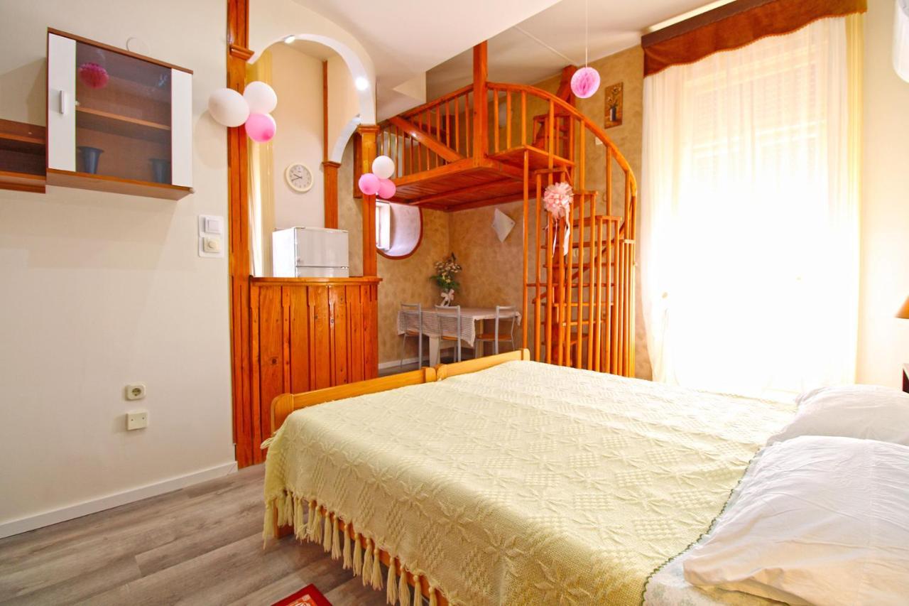 Apartment Diego 2160 Pula Bagian luar foto